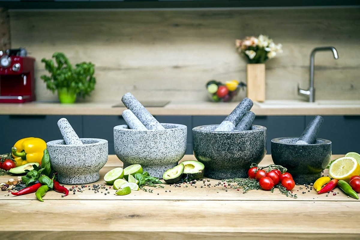 ChefSofi 6-Inch Granite Mortar & Pestle (2-Cup)
