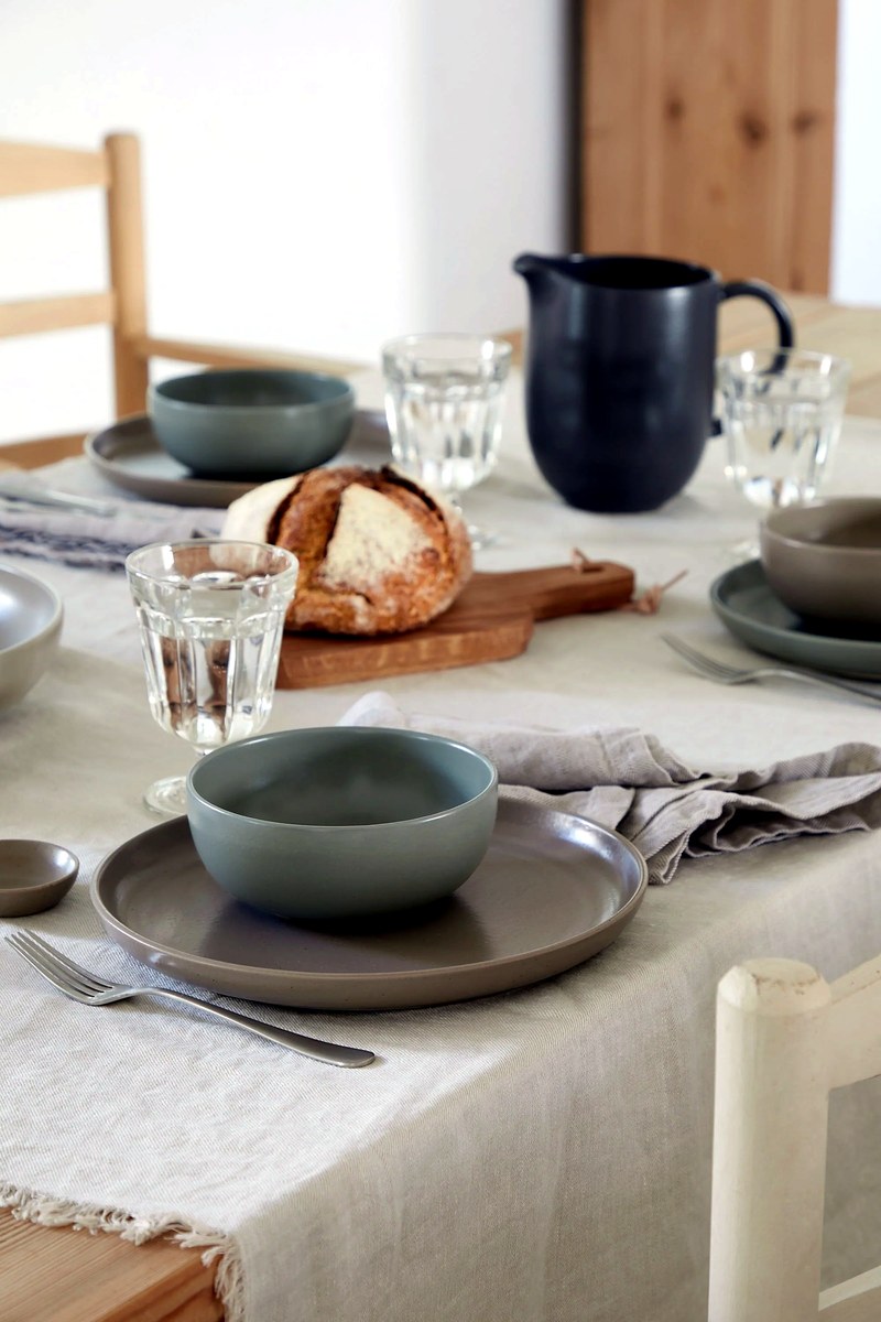 Casafina by Costa Nova Pacifica 12-Piece Dinnerware Set with Bowl — Oyster Grey