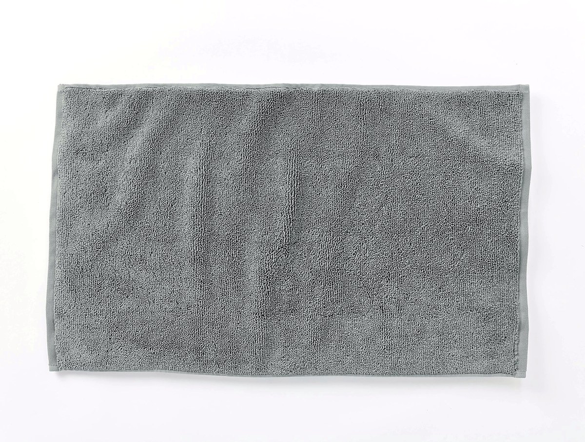 Coyuchi Cloud Loom Organic Bath Mat — Fossil (19 x 32 in)